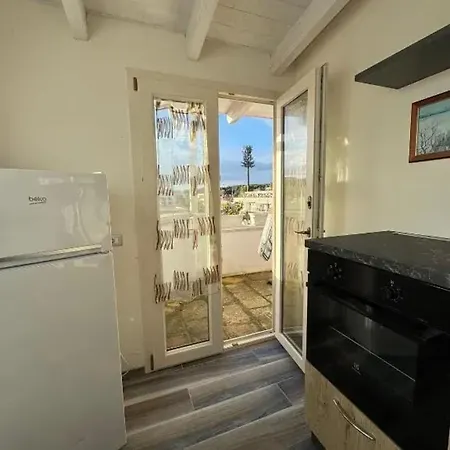 With Sea View In - 18 M²