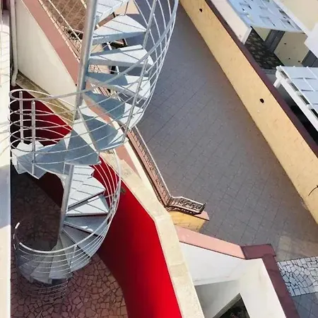 Apartamento With Sea View In - 18 M²