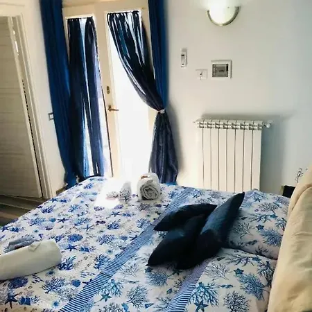 Villa With Sea View In Gallipoli - 18 M² Apartamento