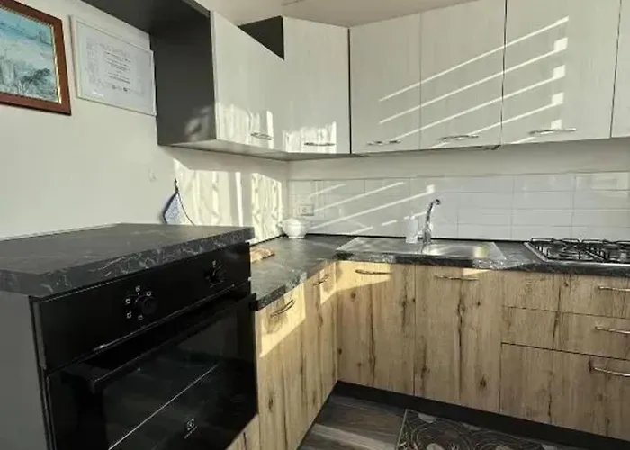 With Sea View In - 18 M² *