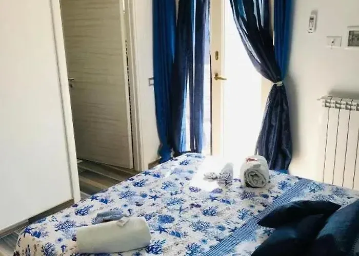 With Sea View In - 18 M² Апартаменти Галліполі