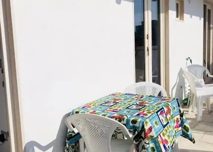 With Sea View In - 18 M²